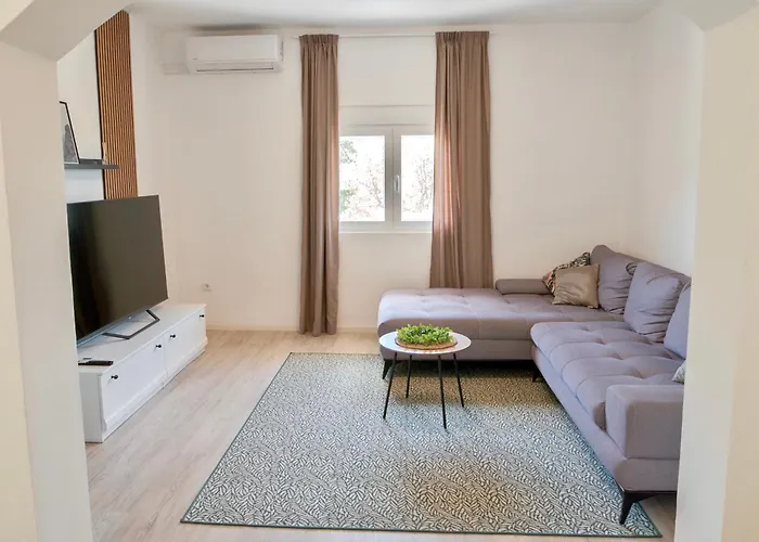 Ivano & Franko Apartment
