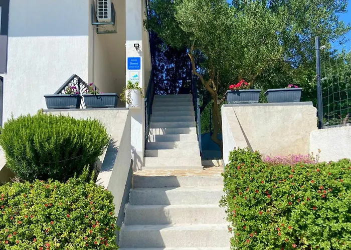 Апартаменты Ivano & Franko *