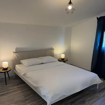 Ivano & Franko Apartmán *